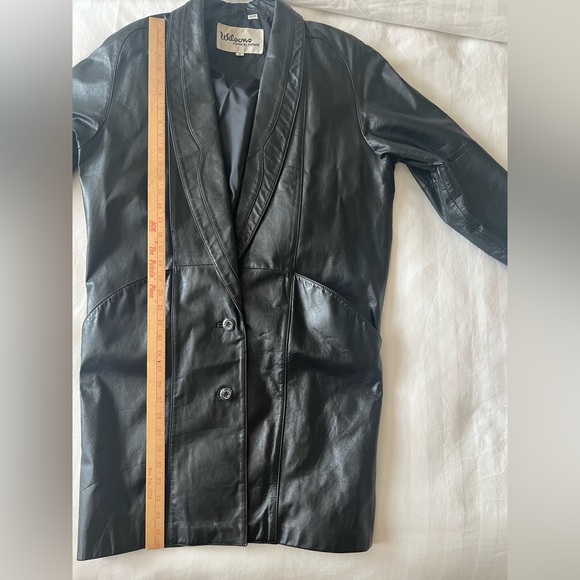 Wilsons Leather Womens Long Black Coat Shaw!
Collar Mid Length - Picture 15 of 17